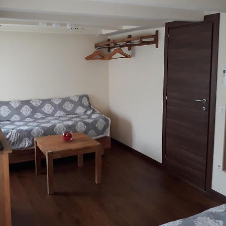 Casa Zuel Guesthouse Rolle Luaran gambar